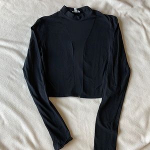Long sleeve , mid waist shirt
